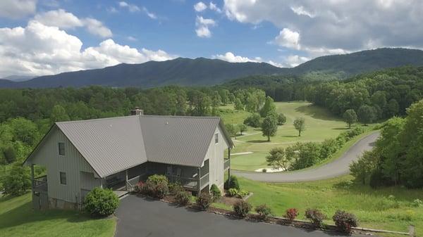 Mountain view house in Laurel Valley, Townsend, Tn. 37882