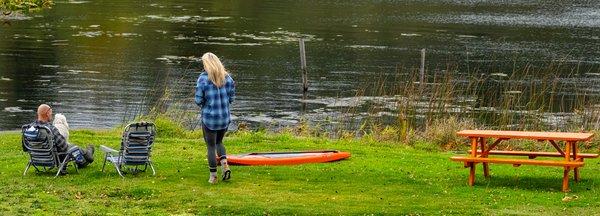 Relaxing lakeside at pet-friendly Lake Erie Campground.