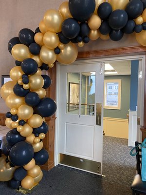 Close up of balloon arch