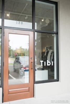 Tibi Outlet: Storefront