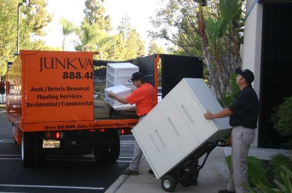 San Diego cheap junk removal