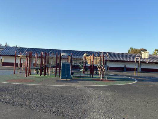 Cherry Chase Elementary School - playground