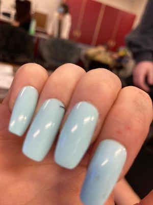 Ugly ass nails. Do Not recommend savvy nails