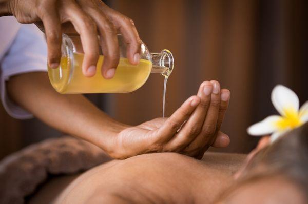 Enhance your experience with an aromatherapy oil massage