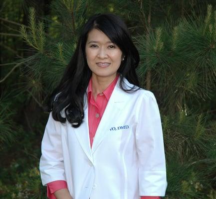 Dr. Lia Vo