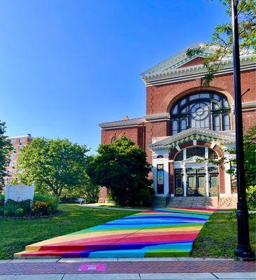 Church and sidewalk art