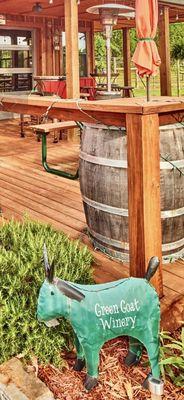 Cool deck overlooking vineyard. Photo by craig d. blackmon, FAIA, copyrighted.