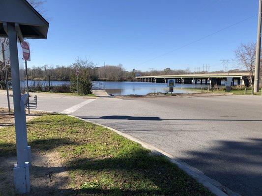 Kings Ferry Boat Ramp