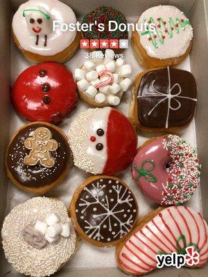 Christmas Donuts. Too pretty to eat but gotta eat it.