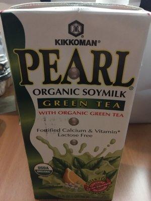 Pearl Organic Soymilk w/ Organic Green Tea