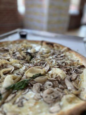 Funghi Pizza