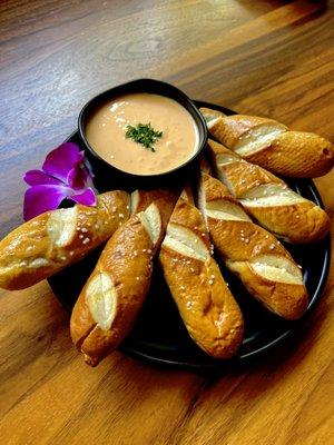 BRUNCH MENU - BEER CHEESE DIP