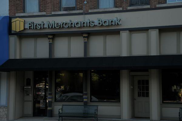 First Merchants Bank Logan Street