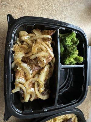 Garlic Chicken and Broccoli