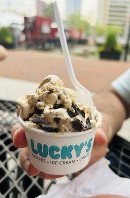 Lucky's Coffee, Ice Cream and Candy