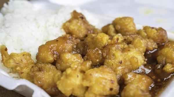 General Tso's Chicken Lunch Special