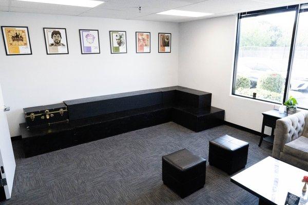 Community Lounge. Art features G-Fam sets