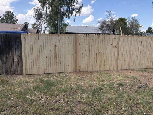 Back yard fencing installation