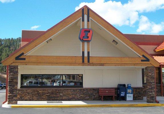 Exterior image of First Interstate Bank in Lead, South Dakota.