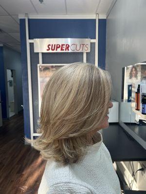 Cut and highlights with Angela