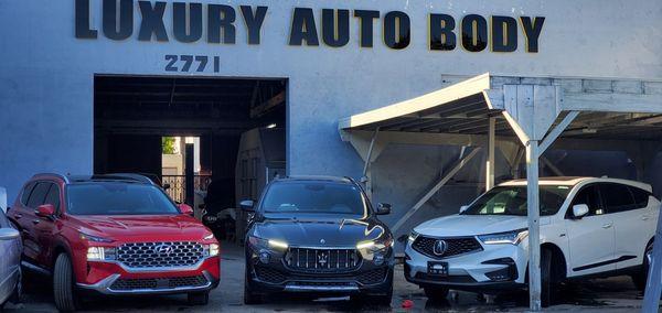 Luxury Auto Body