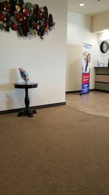 The waiting room was clean and the atmosphere was enjoyable.