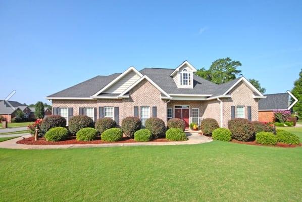 Pembroke subdivision Great home in a great location!