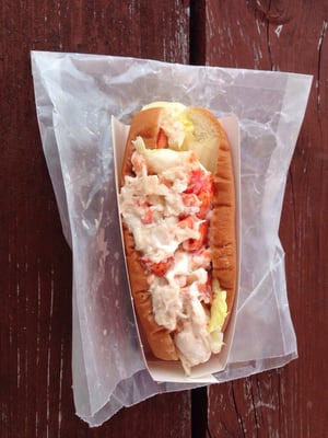 The lobster roll. Wish I had a photo from the side so you could see all the lettuce.