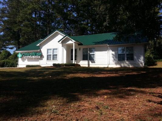 102 Vincent Ave., Stockbridge, GA 30281