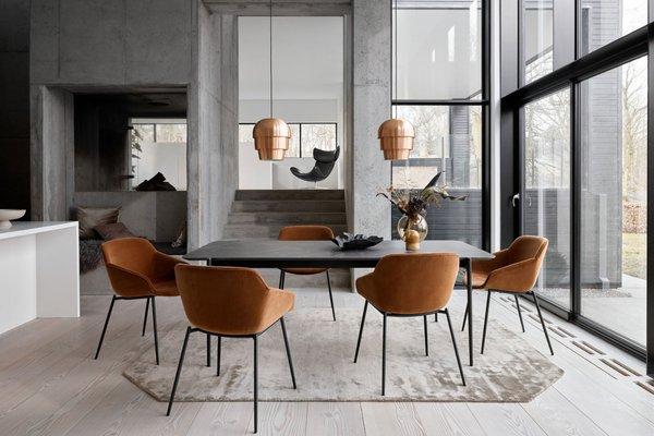 Augusta dining table in black marble ceramic, Vienna dining chair in camel Cotton Velvet by BoConcept