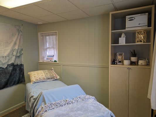 sound healing & reiki treatment room