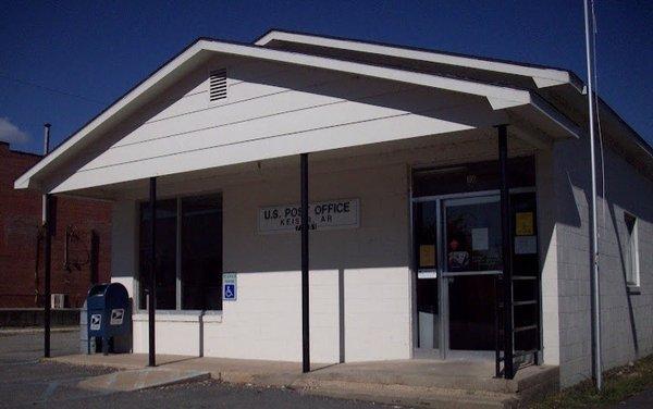 view of front of Keiser post office