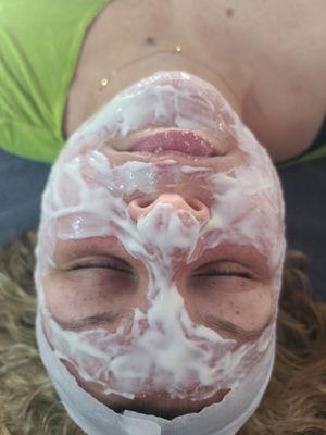 Marshmallow Whip Hydrating Mask