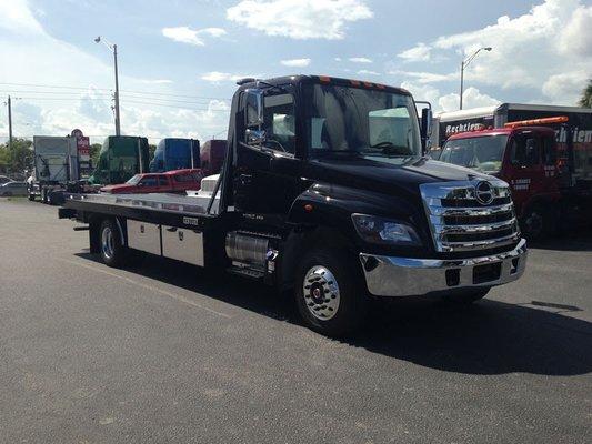 Low Profile Flatbed Tow Truck