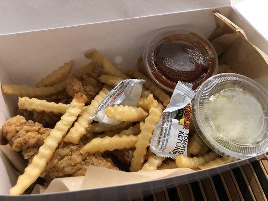 Half pound chicken tender box (came with 5 pieces)