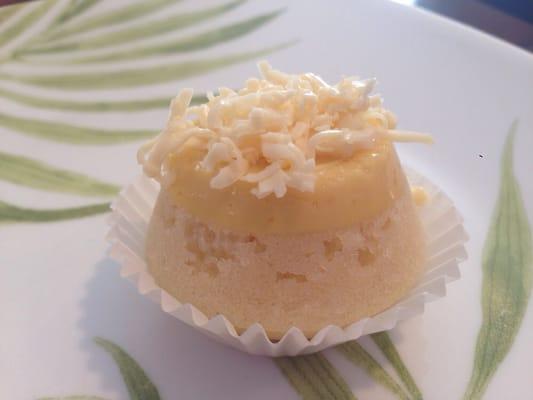 CheeseCustard Steamed Sweetcakes. place your order its a Made to order only. Good for all event. ask me for more info.