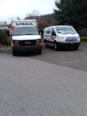 We offer Uhaul Truck Rental