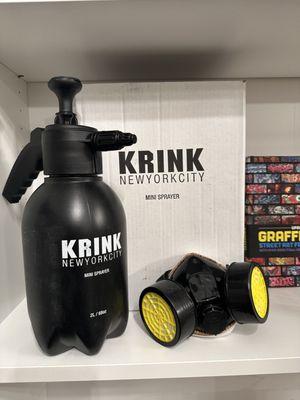 Krink Mini Sprayer from New York! Get extra large flares with this crafty design. Great for large fill ins or drippy tags.