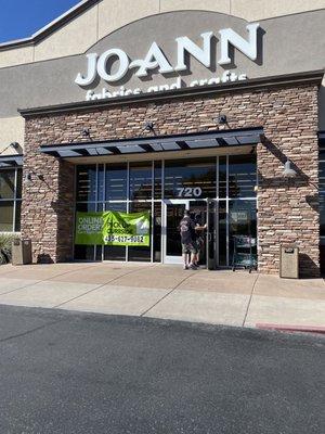 JOANN Fabric and Crafts