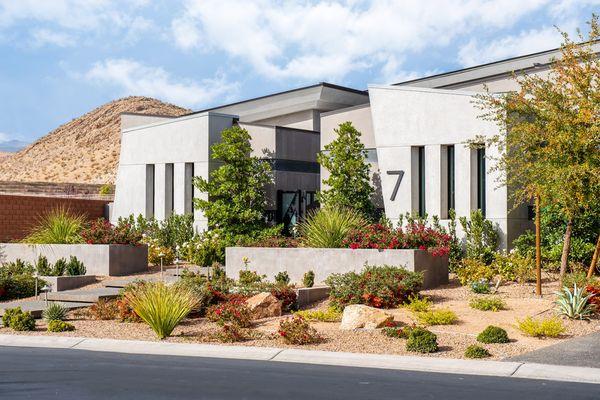 Contemporary Design by Pinnacle Architectural Studio in the Ridges neighborhood located in Las Vegas, NV