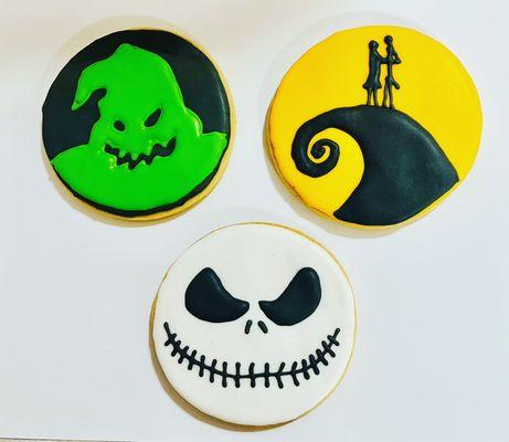 Nightmare Before Christmas inspired Halloween cookies.