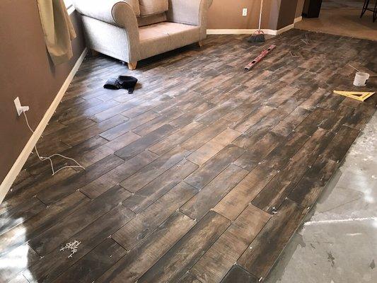 Installing wood tile porcelain tiles