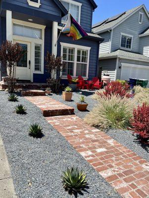 The incredible water-saving, drought tolerant landscaping protect I did in Healdsburg with the expertise, products & service of MIX.