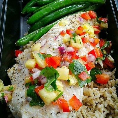 Lean Meal: Haddock w/ Pineapple Salsa, Brown Rice, and Green Beans.