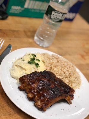 Ribs with smash potatoes and rice