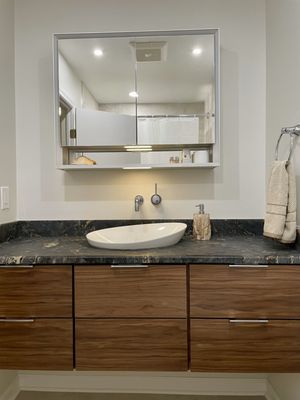 Vanity area for full bath.