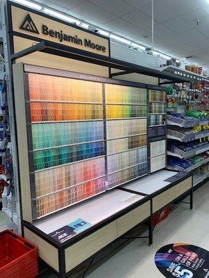 Benjamin Moorse paint section