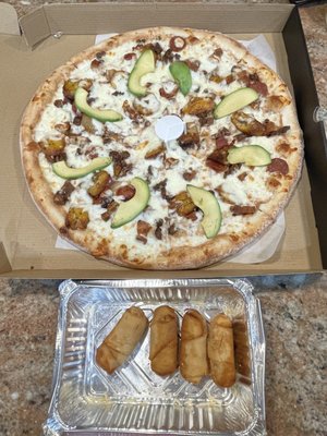 16" Paisa Pie, Deditos De Guave y Queso