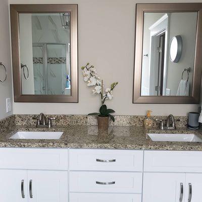 Flawless bathroom vanity wiped down from a recurring regular clean in Dallas, Texas.