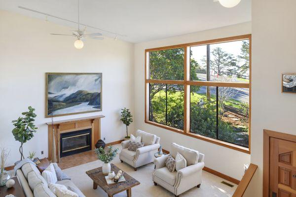 Vaulted ceiling family room in Richmond, CA home.
 
 Real Estate photography for Compass.